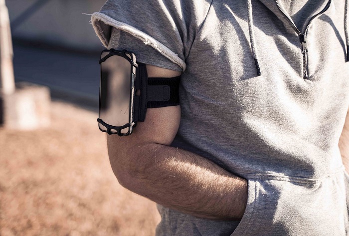 Sportovní držák na ruku Tactical Arm Tourniquet Asphalt a jeho design