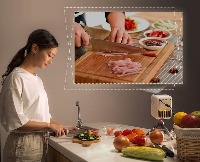 Projektor Wanbo T2R MAX vam umozni nastavit uhel obrazu a velikost obrazovky