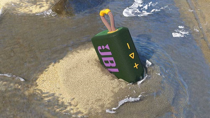 JBL Go 3 se pyšní odolností proti vodě a prachu IP67