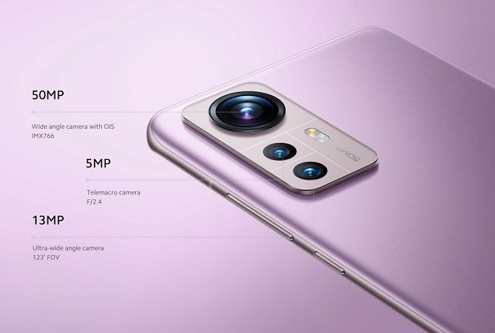 Xiaomi 12 spickovy trojity fotoaparat