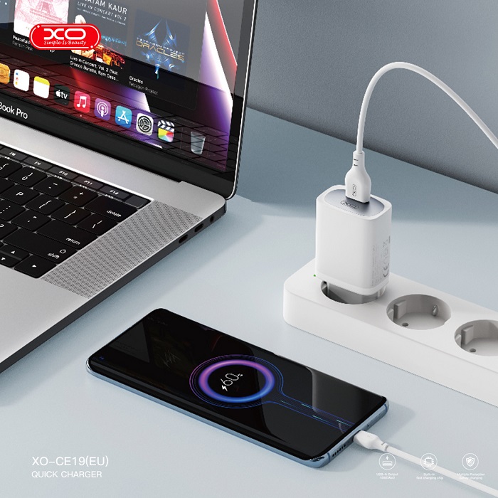 Nabíječka XO CE19 USB-A 18W + Lightning kabel